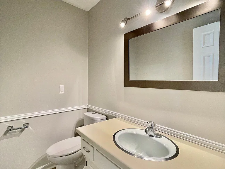 12671 W 105th St — Photo 23