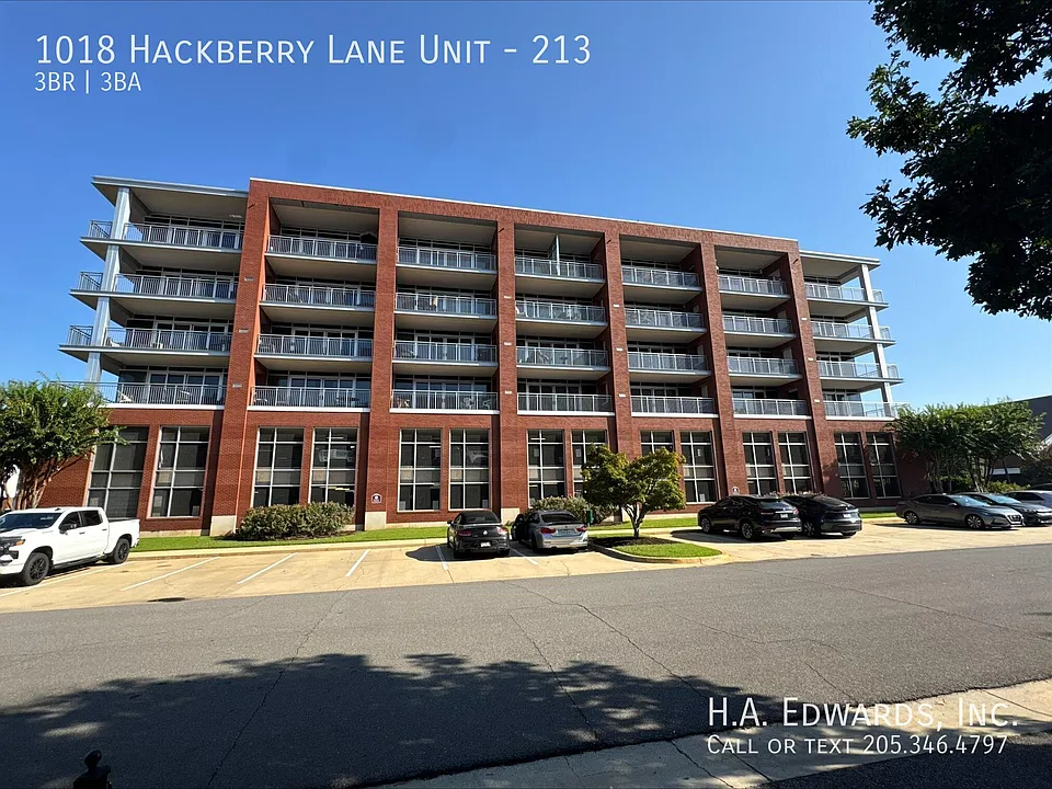 1018 Hackberry Ln #213