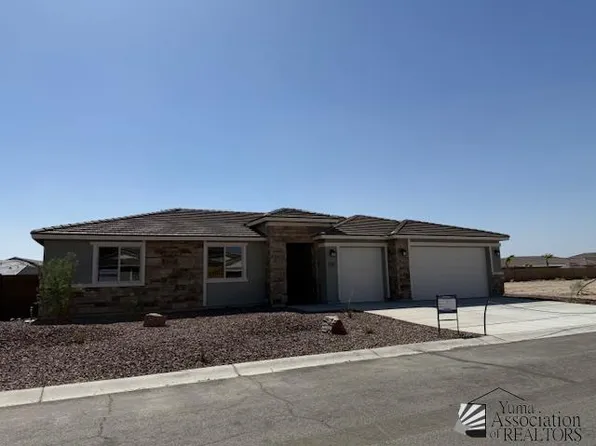 12380 S Grand View Dr, Yuma, AZ 85367