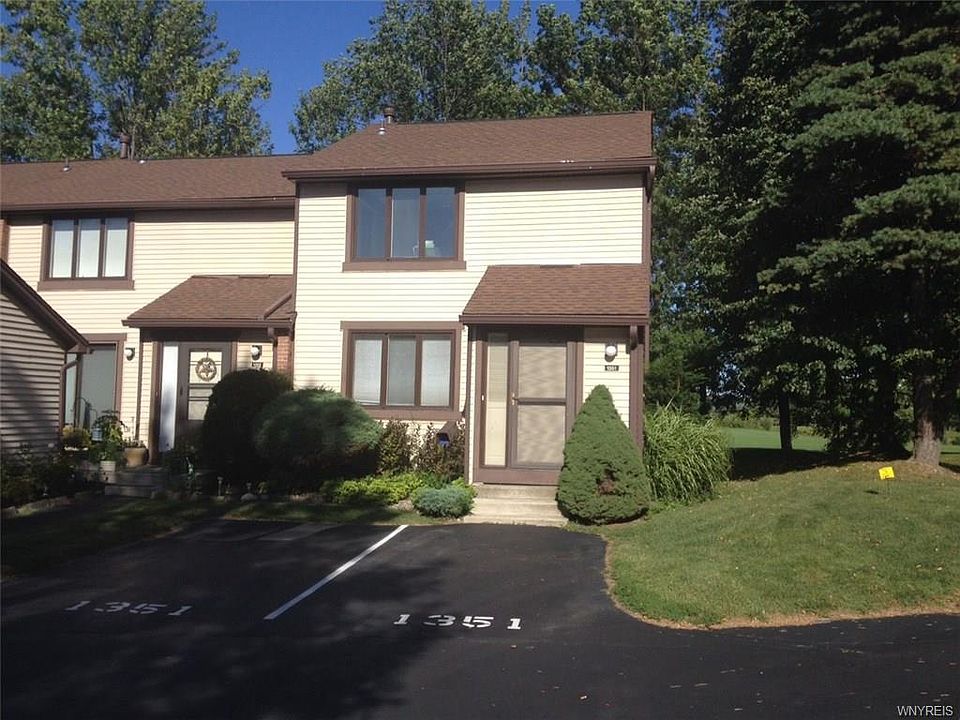 1st image of 1351 Charlesgate Cir