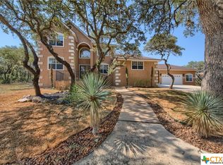 28388 Smithson Valley Rd #3, San Antonio, TX 78261