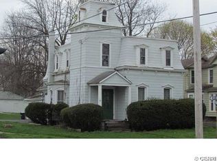 50 Church St, Le Roy, NY 14482