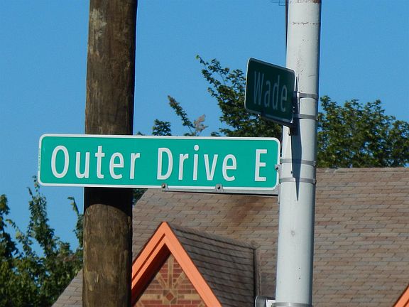 5th image of 10279 E Outer Dr