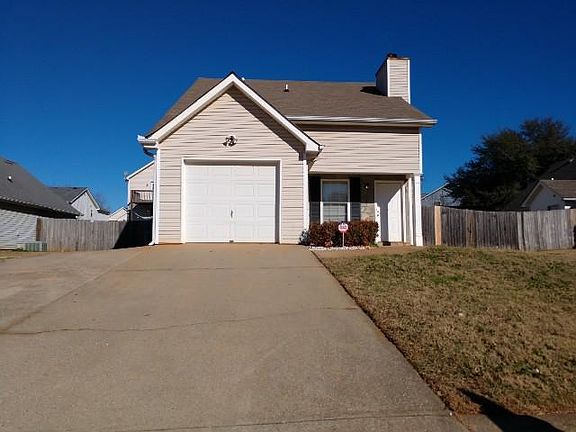 2nd image of 314 Autumn Lake Dr