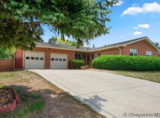 2925 Pine Dr, Cheyenne, WY 82001