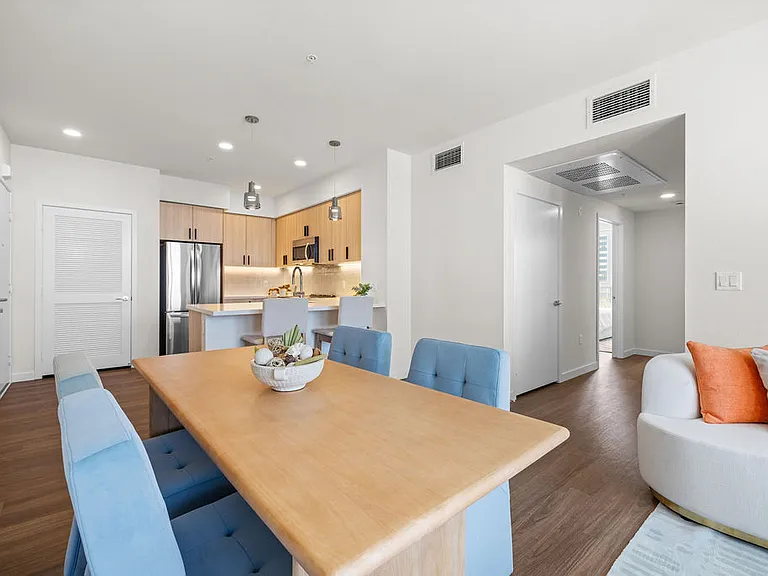 Maru Apartments — Photo 30