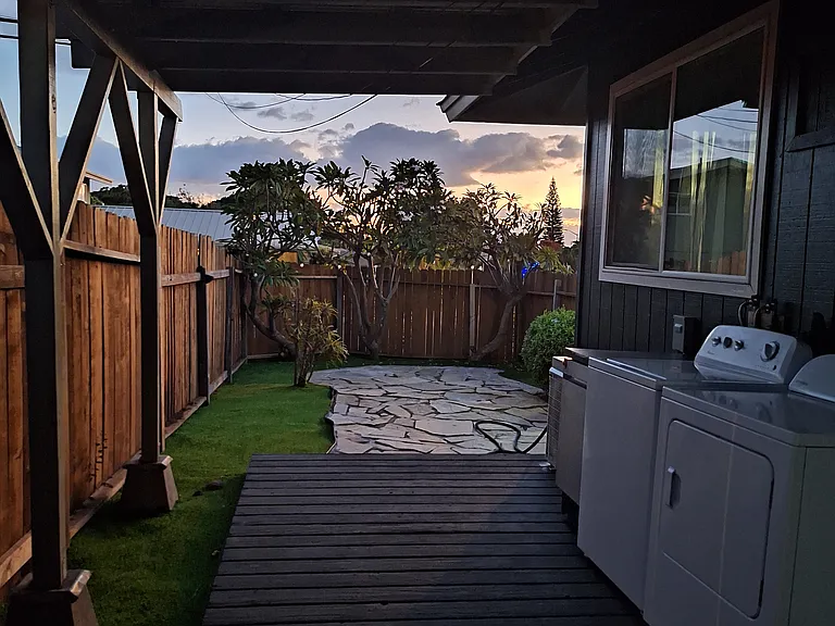 365 Kenolio Rd — Photo 1