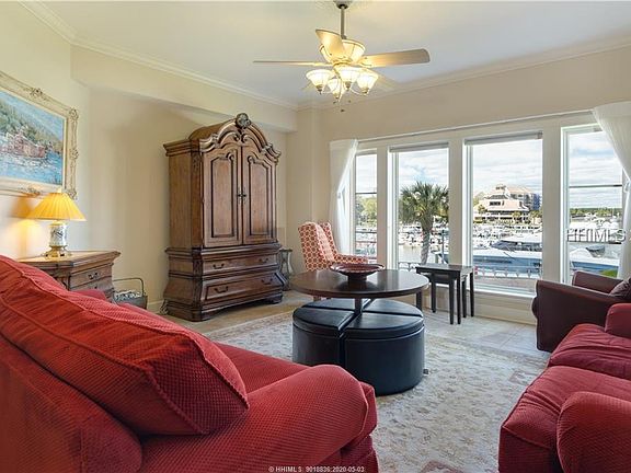 4th image of 9 Shelter Cove Ln APT 103