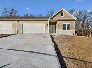 1580 Lois Rd, Latrobe, PA 15650