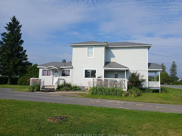662 Lacroix Rd, Clarence Rockland, ON K0A 2A0