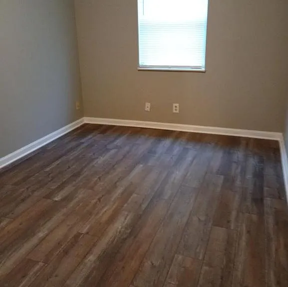 2345 Green River Rd #E — Photo 5