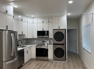 1580 Carl Ave, Milpitas, CA 95035