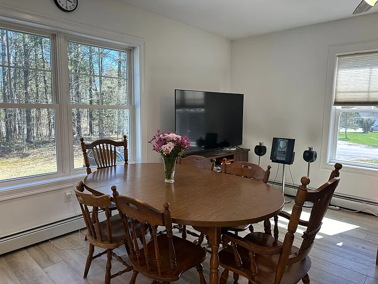 63 Webster Rd — Photo 7