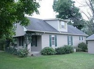 1955 New Harmony Rd, Boonville, IN 47601