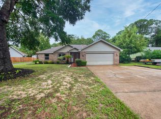 2111 Bayshore Dr, Niceville, FL 32578