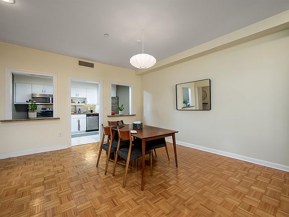 4th image of 207 Shearwater Ct W APT 54