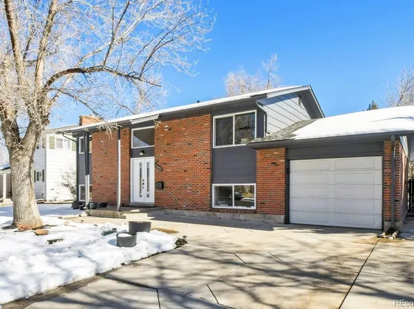 1042 S Iris Street, Lakewood, CO 80226