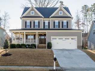 921 Hollymont Dr, Holly Springs, NC 27540