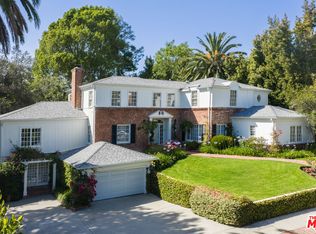 160 Bronwood Ave, Los Angeles, CA 90049