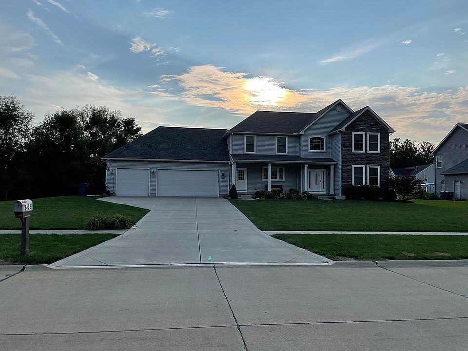 1st image of 2438 Deerfield Dr