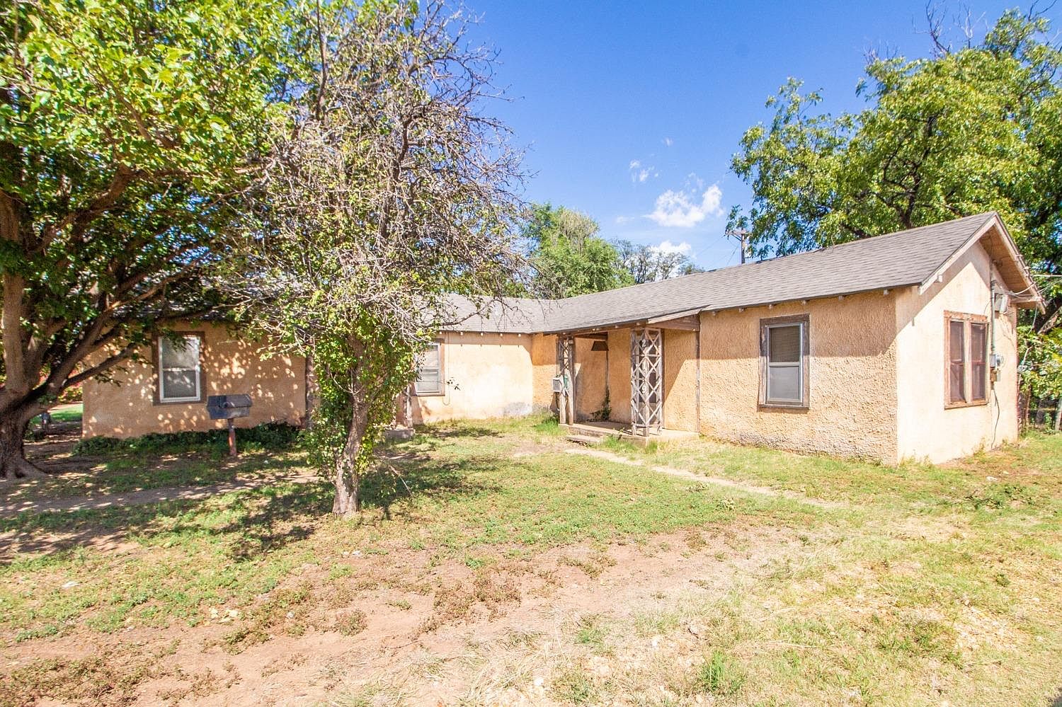 219 S Harrison St, Crosbyton, TX 79322 Zillow