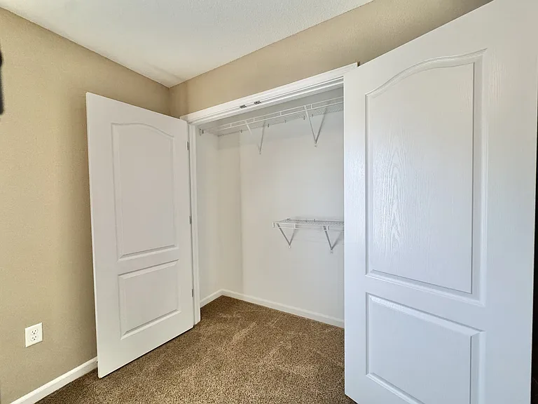 946 E Craighead Forest Rd #108 — Photo 15