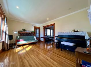 126 Atlantic St #1, Quincy, MA 02171