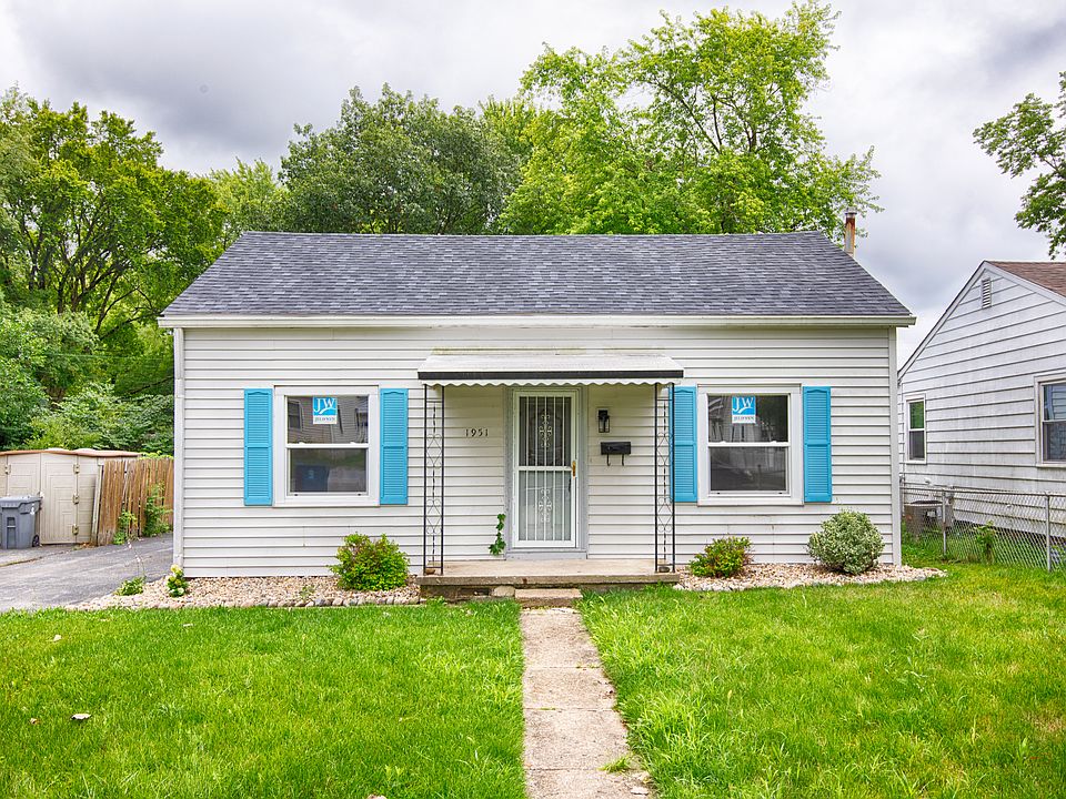 1st image of 1951 Maple Ave