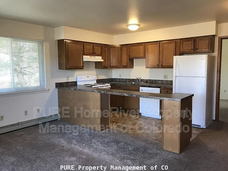 1 bed, 1.0 bath, 527 sqft, $1,300 — Photo 2