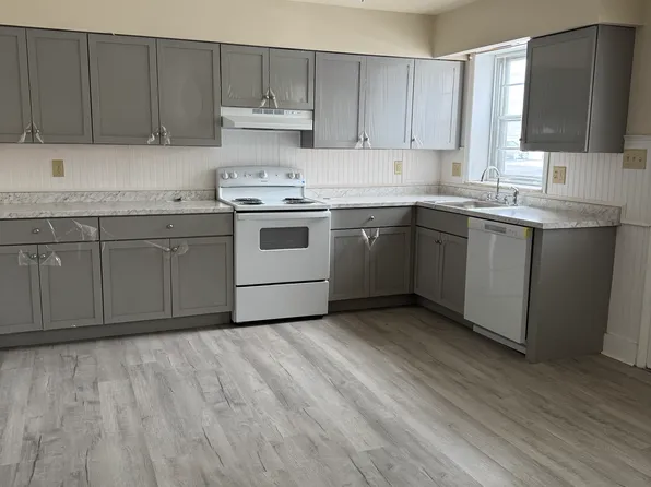 5001 Lancaster St APT 1, Harrisburg, PA 17111