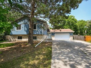 6215 Cavell Ave N, Brooklyn Park, MN 55428