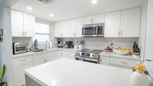 8285 Sunrise Lakes Blvd Photo 1
