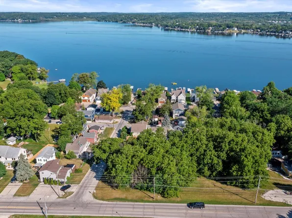 Lt1 PROSPECT AVENUE #Lt2, Pewaukee, WI 53072