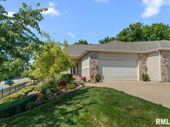 310 Boulder Creek Dr, Chatham, IL 62629
