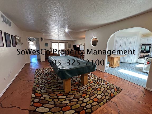 4th image of 208 W 38th St