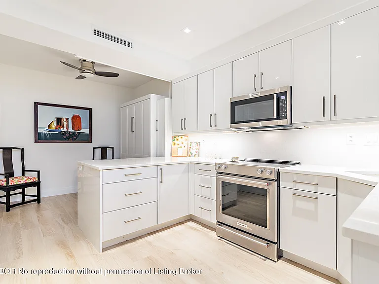 330 S Ocean Blvd #32 — Photo 5