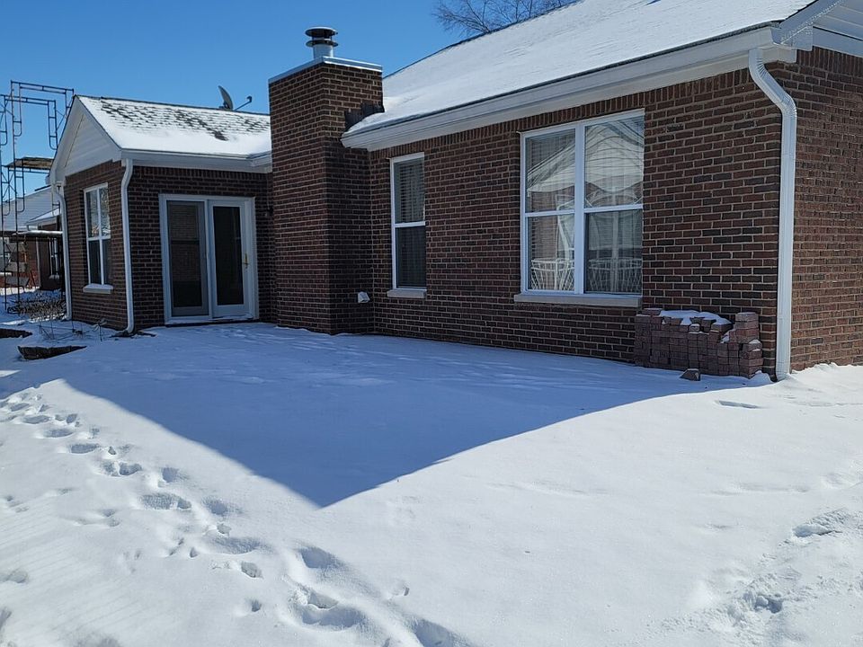 2nd image of 8416 Watertown Dr