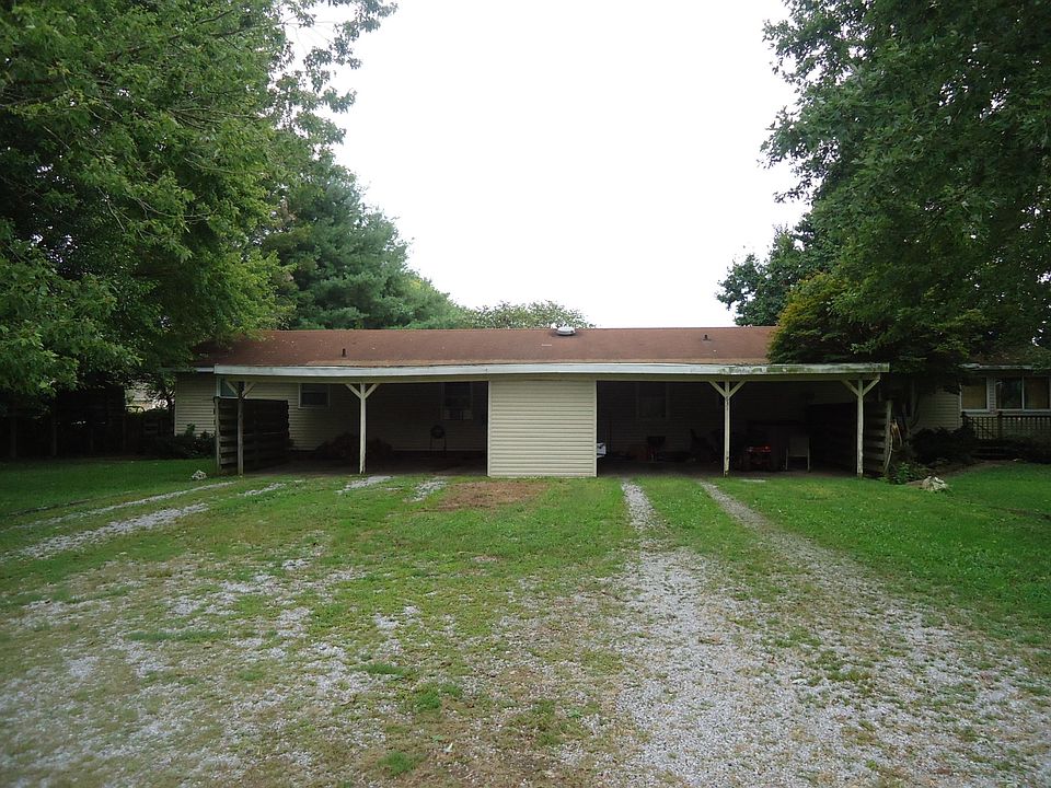1st image of 631 Hereford Ln #L