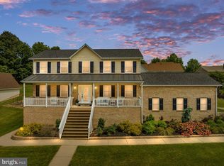 745 Stonecrest Dr, Woodstock, VA 22664
