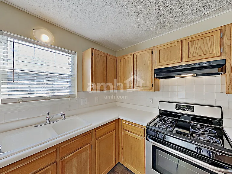 4473 High Gate Dr NW — Photo 4