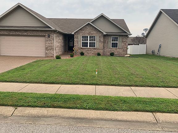 3rd image of 10570 Fall Creek Dr