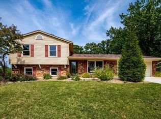 2834 Hocking Dr, Cincinnati, OH 45233