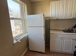 8 Walnut St, Everett, MA 02149