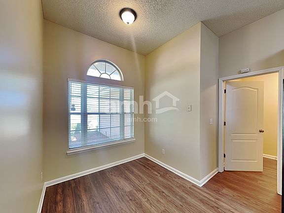 5th image of 6521 Skyler Jean Dr