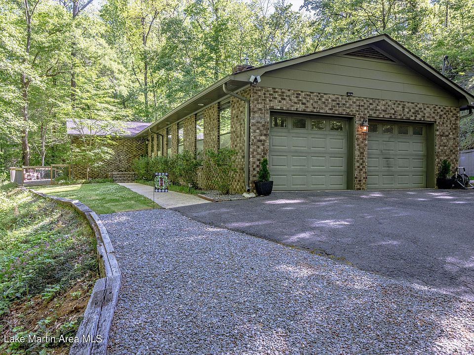 1st image of 514 Sleepy Hollow Dr