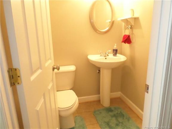 5th image of 4933 Westmoreland Dr
