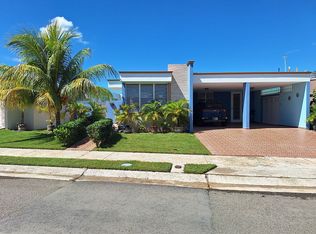 114 Canario, Cabo Rojo, PR 00623