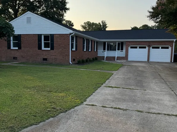 816 Moffat Ln, Virginia Beach, VA 23464
