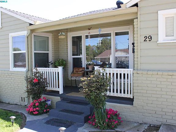 3rd image of 29 Lorraine Ave