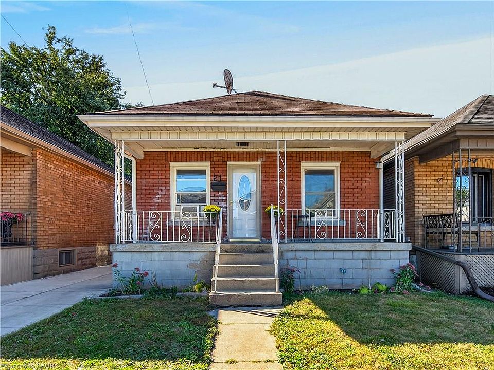 1st image of 21 Cameron Ave N